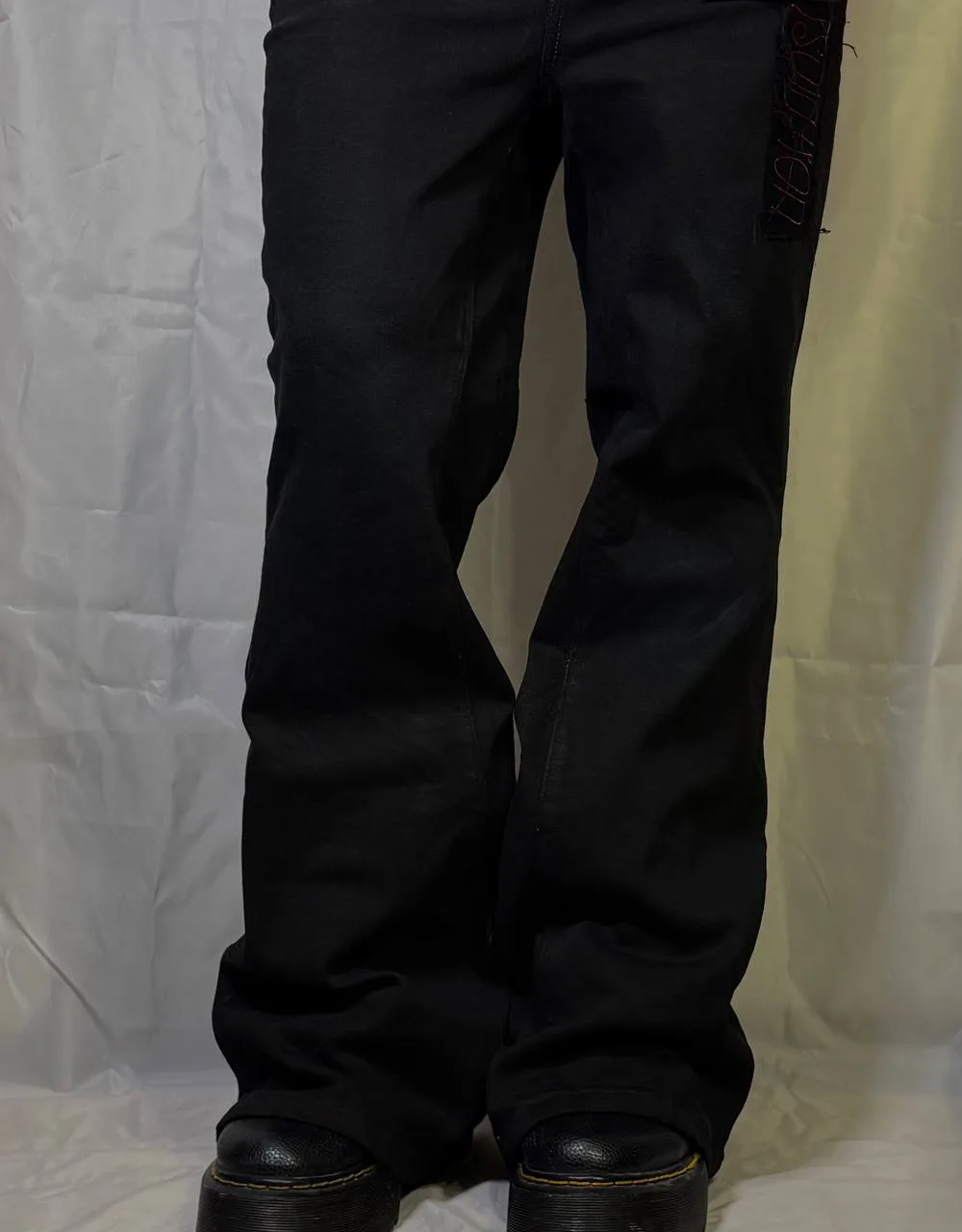 ISOLATION jeans